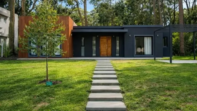 Obra en Solanas Design Village, 170 m² — Maldonado